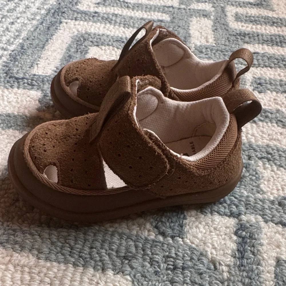 UGG Brown Suede Kids Moccasin Sandals